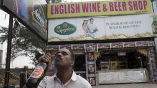 India court bans liquor shops on highways