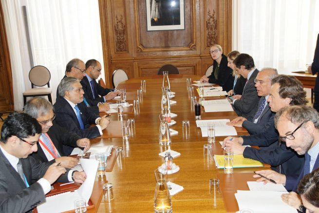 Senator Mohammad Ishaq Dar Federal Minister for Finance and Economic Affairs of Pakistan is meeting with Mr. Remy Rioux, Chief Executive Officer of French Development Agency (AFD), in AFD Headquarters, Paris, France today (8th December, 2016).