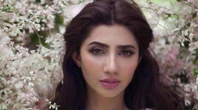 Mahira Khan turns 32 today