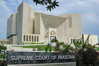 Supreme Court adjourns Panama Leaks case hearing till Monday