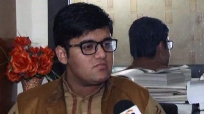 A Pakistani student sets his eye on securing 100 As in A Levels