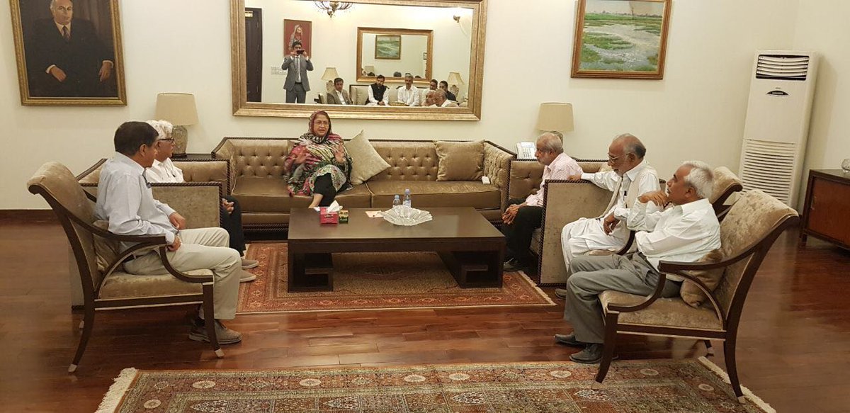 Nodero: Preisent PPP women wing Faryal Talpur called upon renowned Surrgeon and Head SIUT Dr. Rizvi