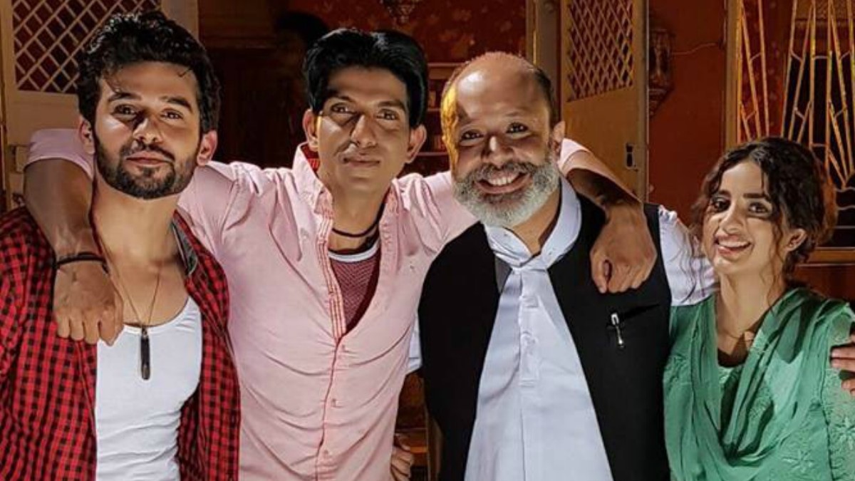 The cast of Meraas