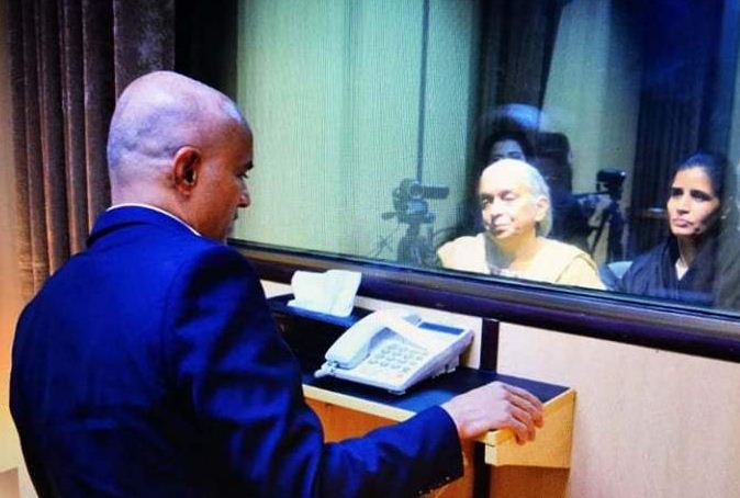 INDIAN, SPY, KULBHUSHAN, JADAV, MEETING, HIS, MOTHER, AND, WIFE, AT, FOREIGN, OFFICE, PAKISTAN